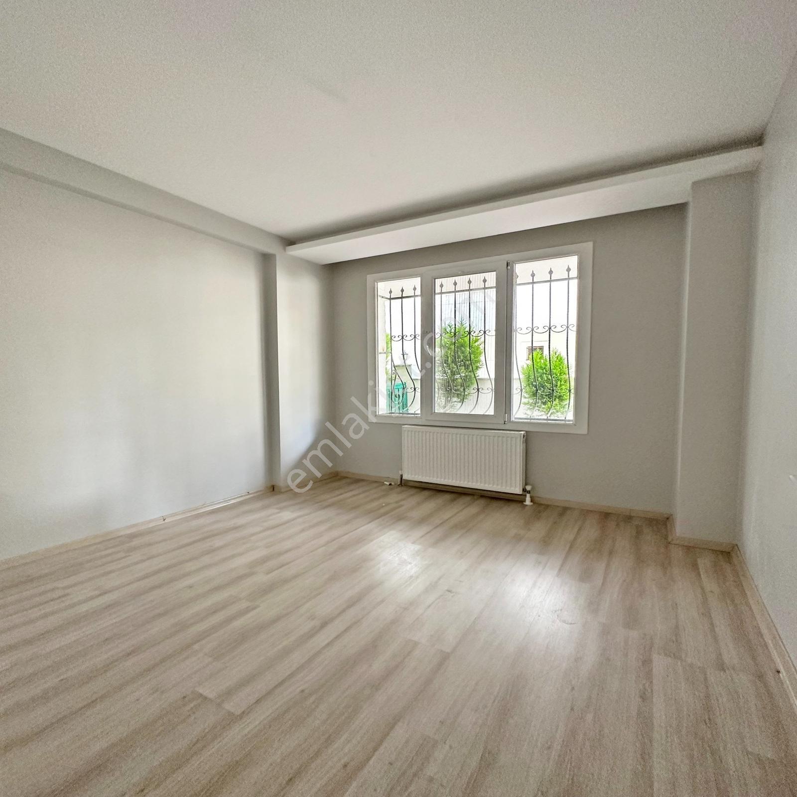 Emin Evime Uygun Beylikdüzü'nde Bahçe Kullanımlı 2+1 -nuev — fotoğraf 4