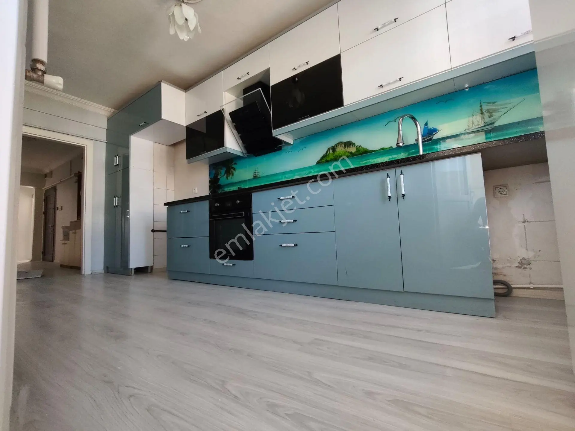 Yılmaz Gayrimenkul'den Mevlana Mah 3+1 Katta 140m2 Fuzul Eve Vs. Uygun Kupon Full+full Yapılı Daire — fotoğraf 9