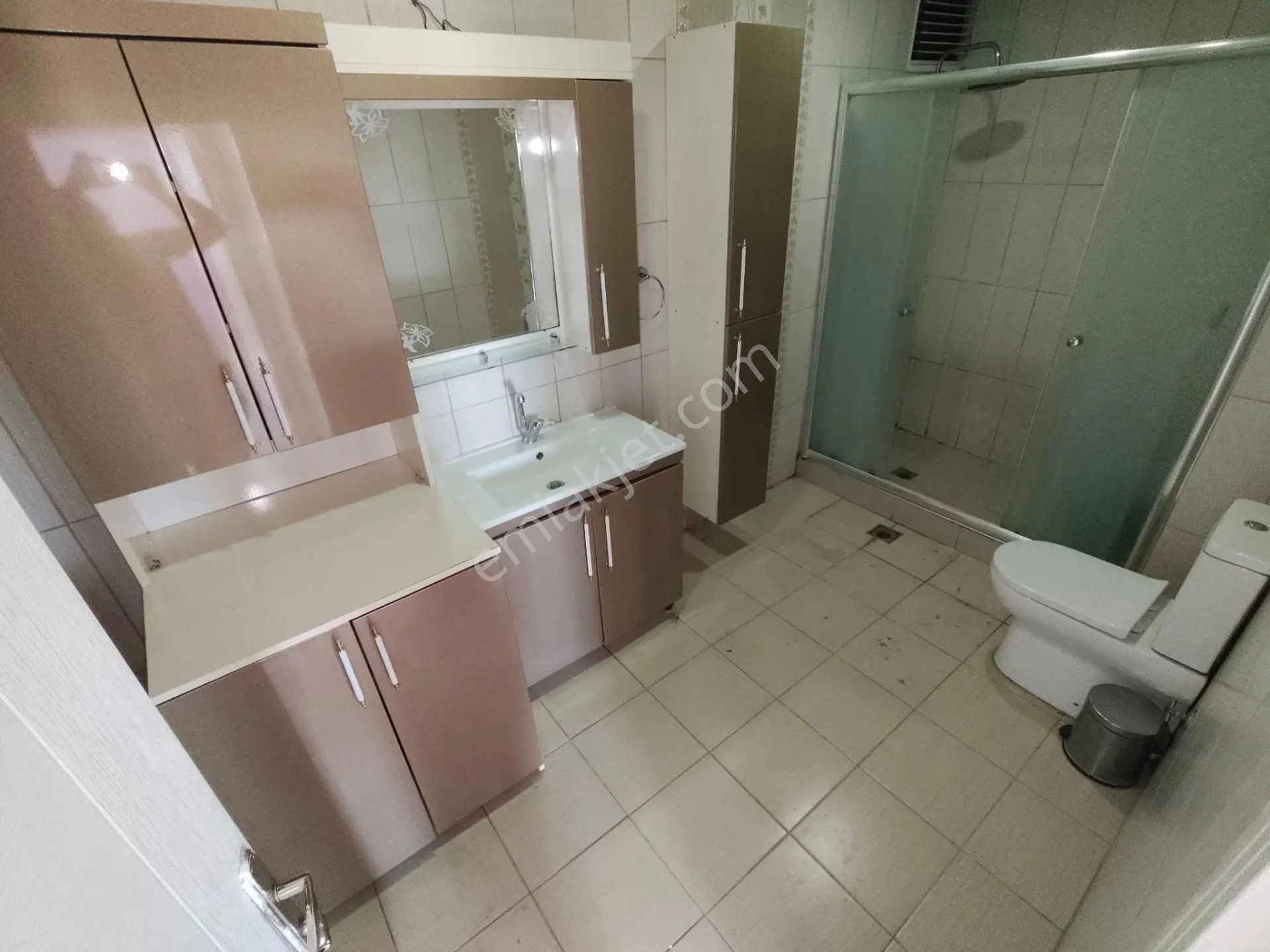 Yılmaz Gayrimenkul'den Mevlana Mah 3+1 Katta 140m2 Fuzul Eve Vs. Uygun Kupon Full+full Yapılı Daire — fotoğraf 26