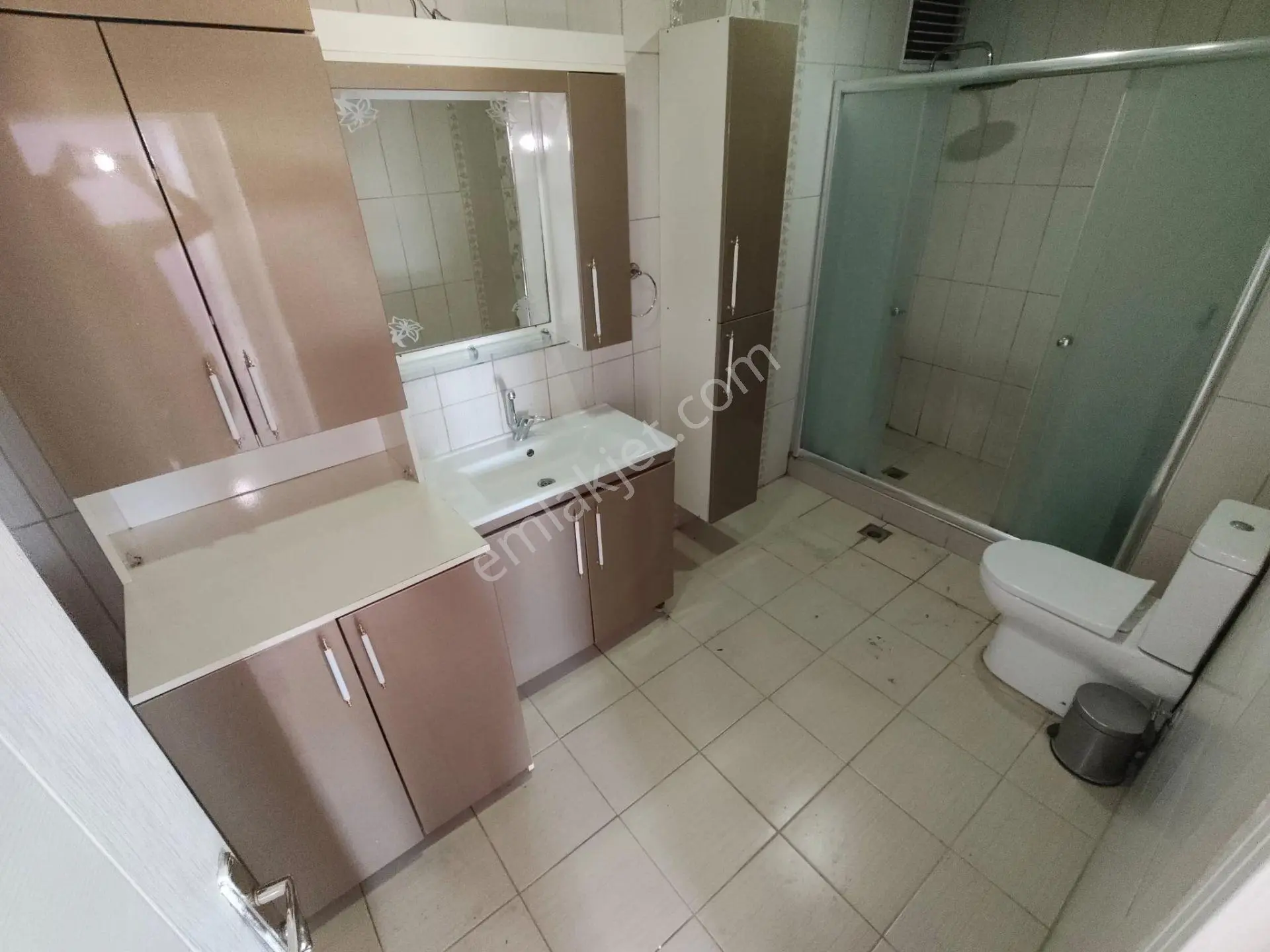Yılmaz Gayrimenkul'den Mevlana Mah 3+1 Katta 140m2 Fuzul Eve Vs. Uygun Kupon Full+full Yapılı Daire — fotoğraf 28