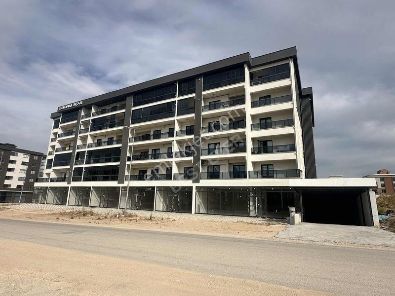 Satılık Giyinme Odalı Genış 2.5+1 Daıre — fotoğraf 2