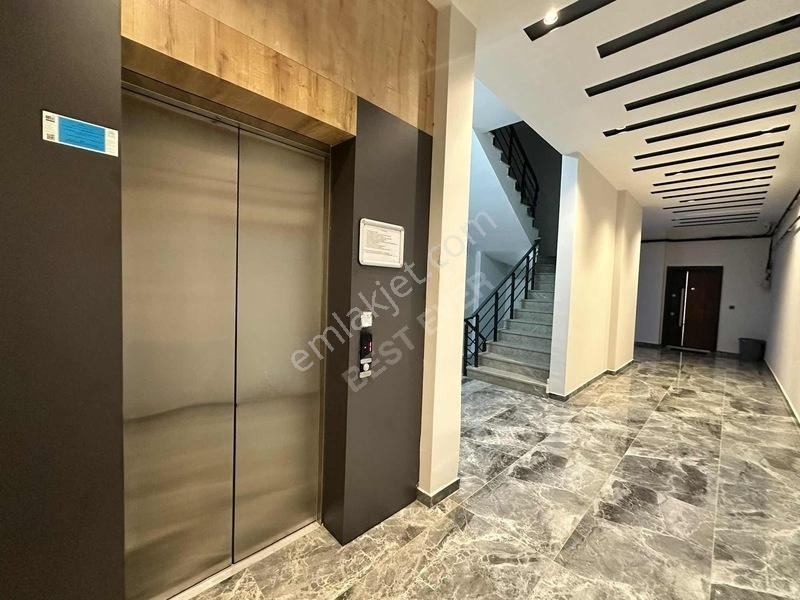 Satılık Giyinme Odalı Genış 2.5+1 Daıre — fotoğraf 7