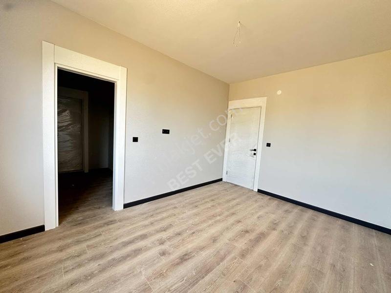 Satılık Giyinme Odalı Genış 2.5+1 Daıre — fotoğraf 10