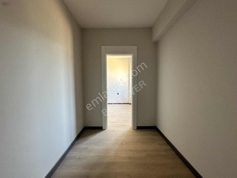 Satılık Giyinme Odalı Genış 2.5+1 Daıre — fotoğraf 11