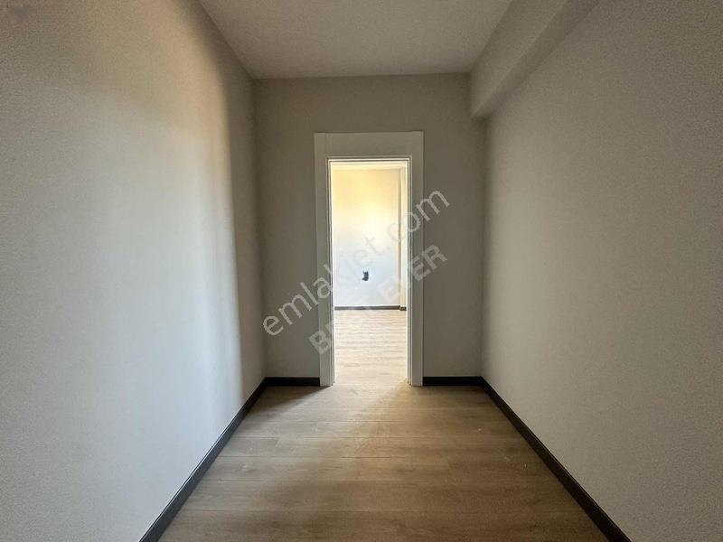 Satılık Giyinme Odalı Genış 2.5+1 Daıre — fotoğraf 12