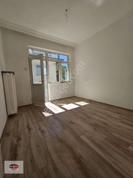 Esat Caddesi Yakını Bülbülderesi Caddesi 3+1 Satılık Daire — fotoğraf 9