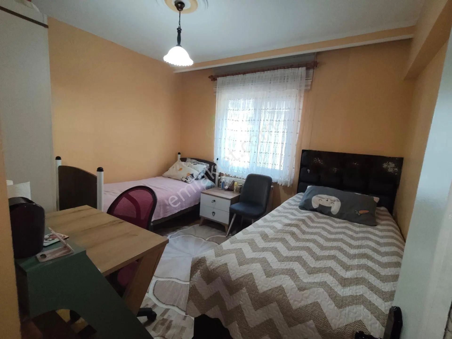 Yılmaz Gayrimenkul Den Tandoğan Mah 3+1 Arakatta Ön Cephe 3.399pz Merkezi Konumda Kök Tapulu 125m2.. — fotoğraf 2
