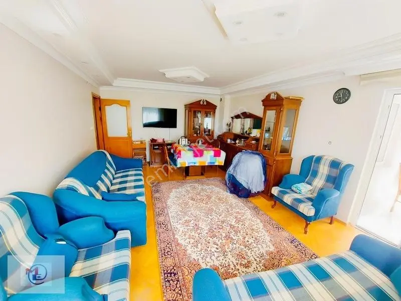 Mertcan'dan Hürriyet Mah İskanlı Site İçi Balkonlu 3+1 Daire — fotoğraf 2