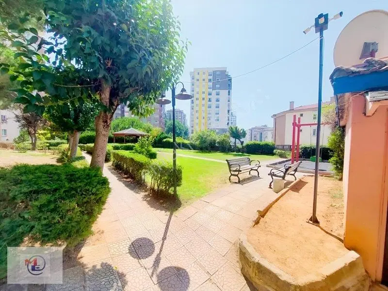 Mertcan'dan Hürriyet Mah İskanlı Site İçi Balkonlu 3+1 Daire — fotoğraf 21