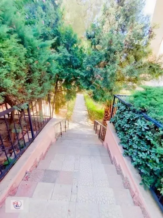 Mertcan'dan Hürriyet Mah İskanlı Site İçi Balkonlu 3+1 Daire — fotoğraf 22