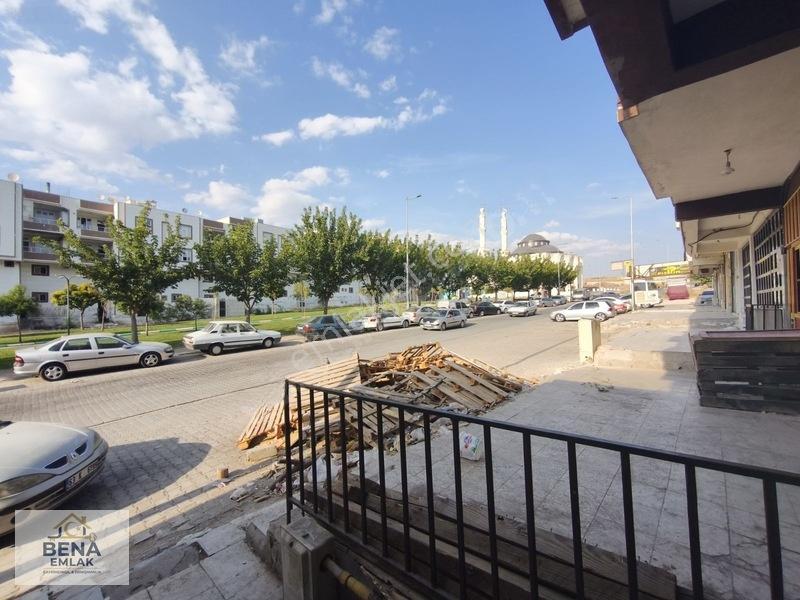 Bena Emlak 2+1 İskanlı Arka Cephe Palmiye Sitesinin Arkasında. — fotoğraf 3