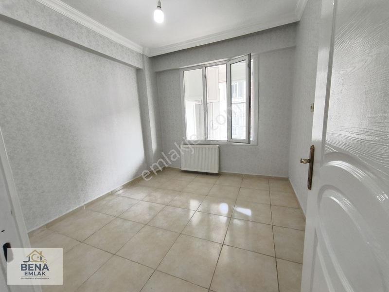 Bena Emlak 2+1 İskanlı Arka Cephe Palmiye Sitesinin Arkasında. — fotoğraf 8