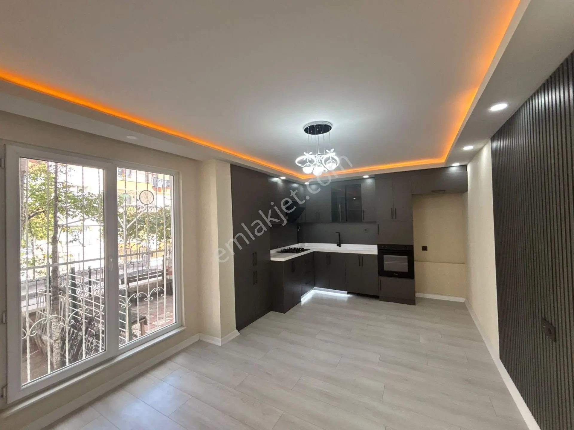 Yılmaz Gayrimenkul'den Andiçen Mah. 1+1 Kış Bahçeli Full Yapılı Müstakil Daire — fotoğraf 18