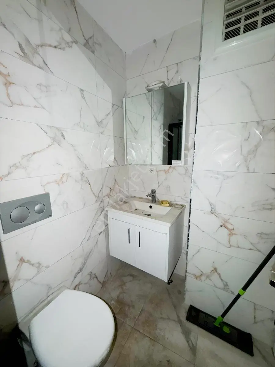 Güngören Merkez'de 1+1 Satılık Sıfır Daire — fotoğraf 14
