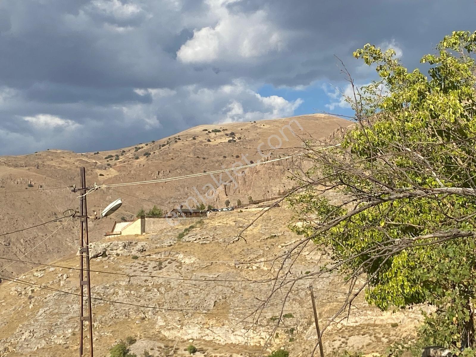 Divriği Ulu Camii Yakını Çarşı Manzaralı Bahçeli Müstakil Ev — fotoğraf 6