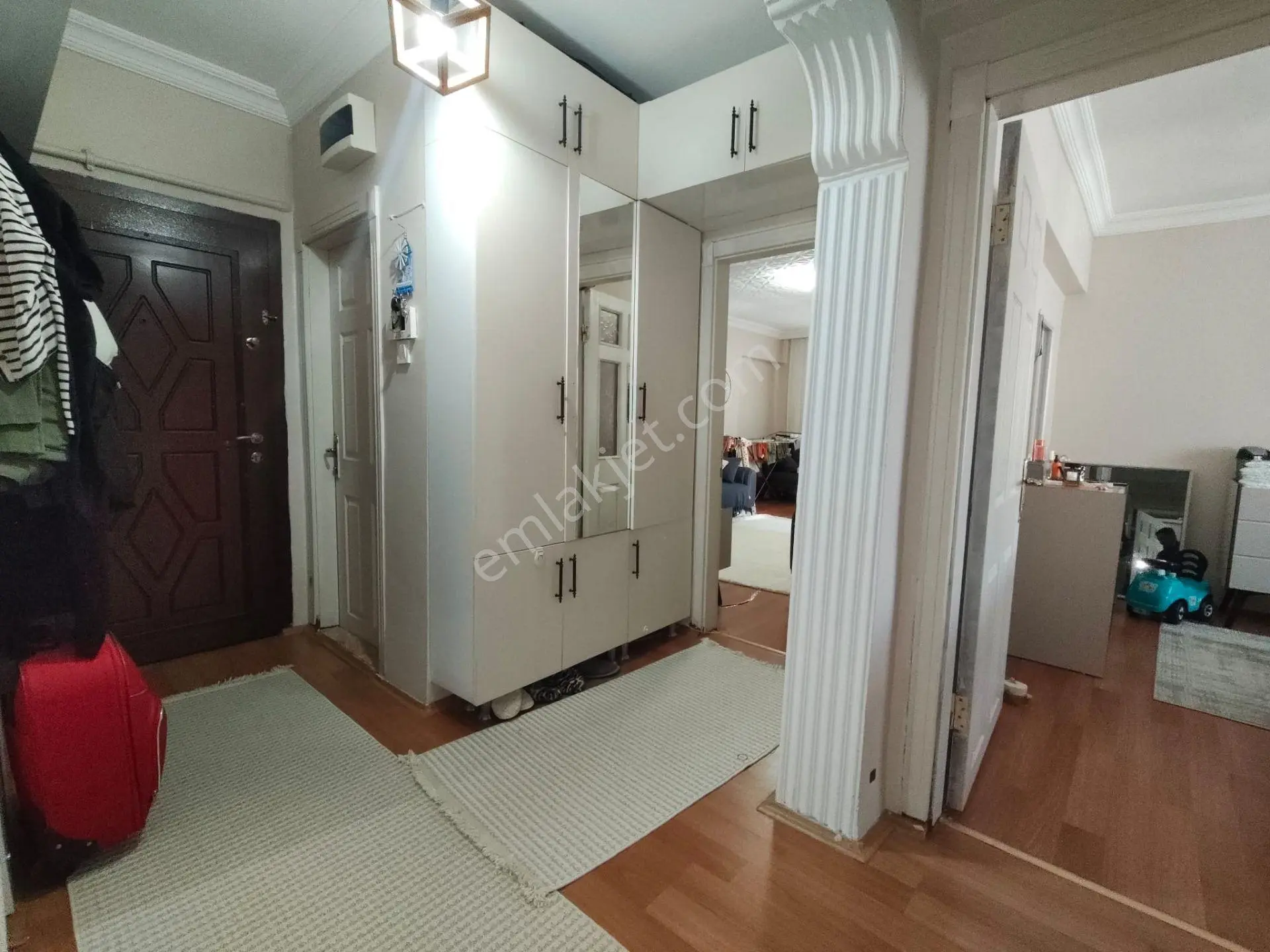 Yılmaz Gayrimenkul Den Atatürk Mah 3+1 Arakatta 135m2 Lüx Yapılı Köşe Başı Kök Tapu Daire — fotoğraf 8