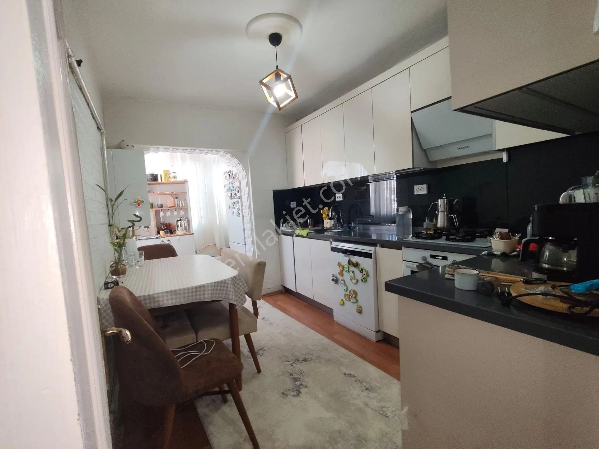 Yılmaz Gayrimenkul Den Atatürk Mah 3+1 Arakatta 135m2 Lüx Yapılı Köşe Başı Kök Tapu Daire — fotoğraf 16