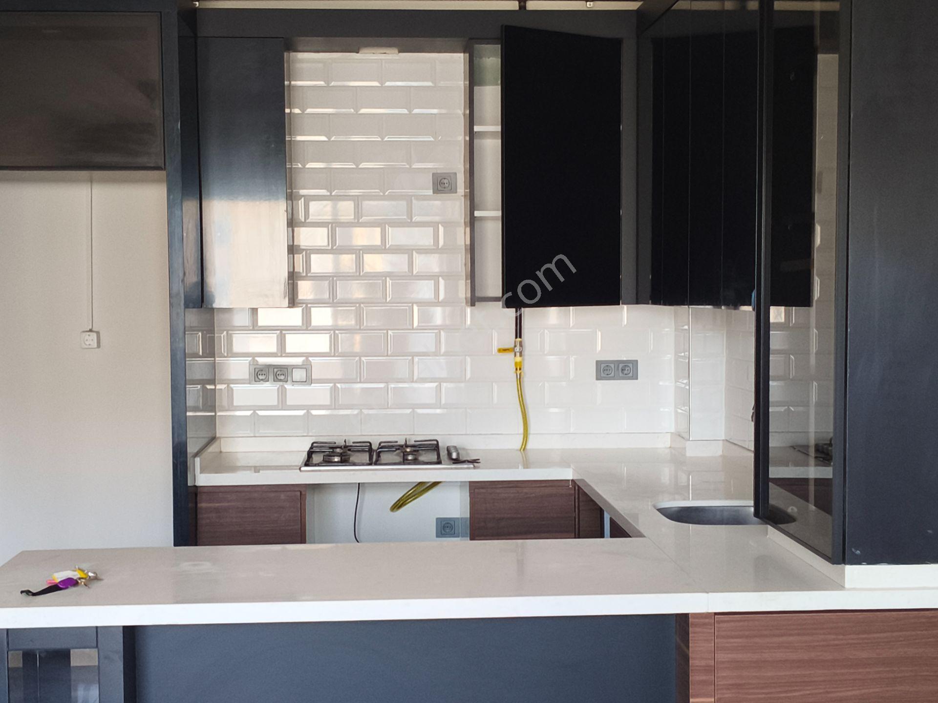 Demir Gayrimenkul'den Tece Seymenlide Satılık 1+1 Lüx Daire — fotoğraf 2