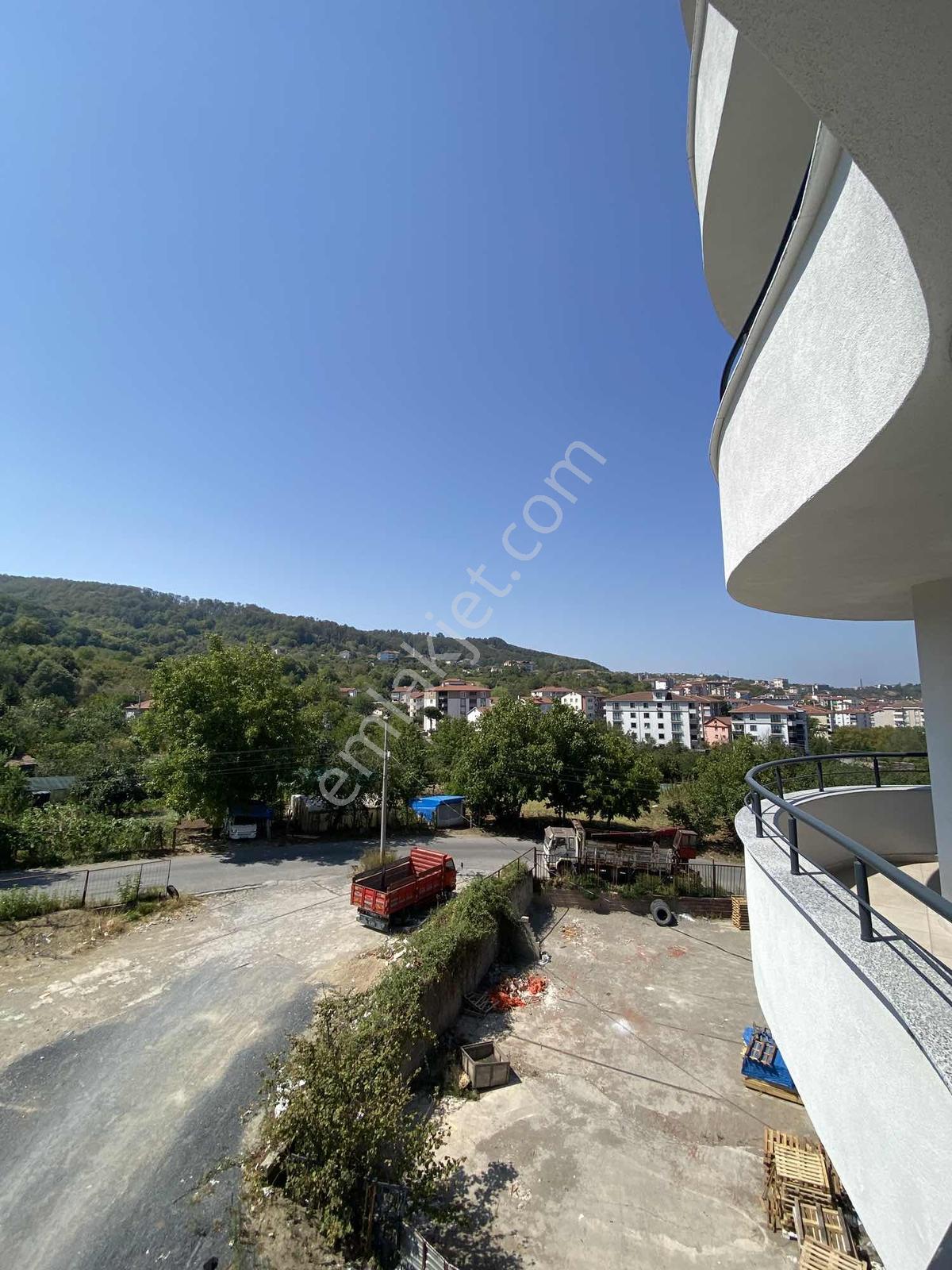 Engin Emlak Tan Satılık 3+1 Daire — fotoğraf 4