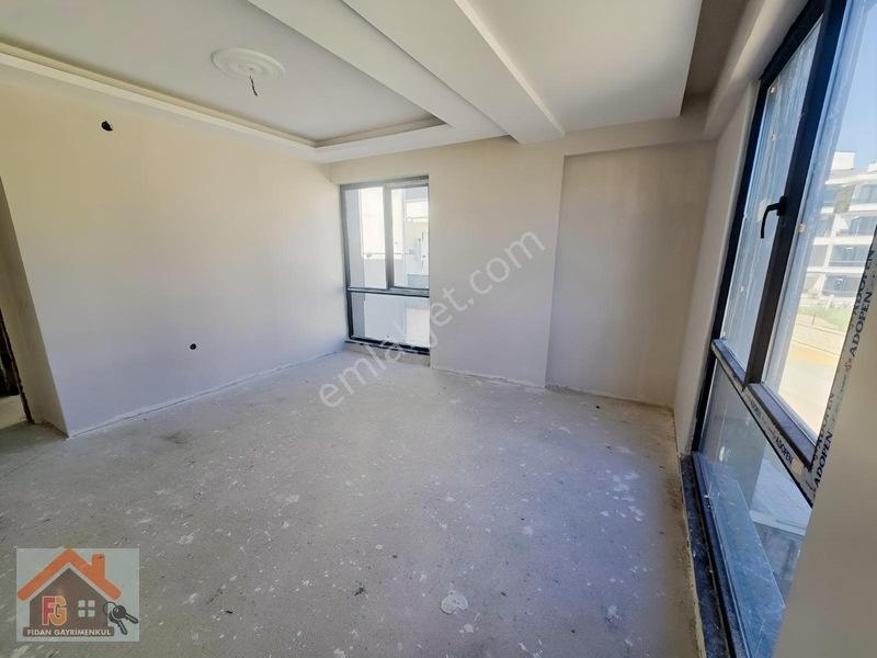 Yalova Altınova Da 3+1 Satılık Daire — fotoğraf 3