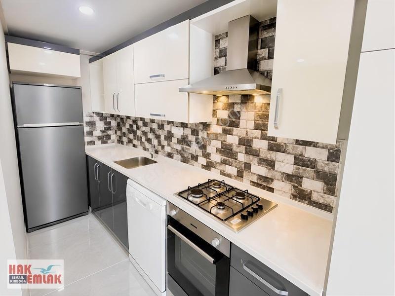 Hak Emlak'tan Aziziye'de Site İçi Hazır Kiracılı 2+1 Daire — fotoğraf 13