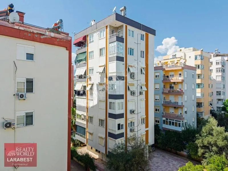 Konyaaltı Altınkum'da Denize 750m İçi Tadilatlı 3+1 Arakat Daire — fotoğraf 2