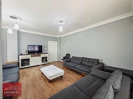 Konyaaltı Altınkum'da Denize 750m İçi Tadilatlı 3+1 Arakat Daire — fotoğraf 10