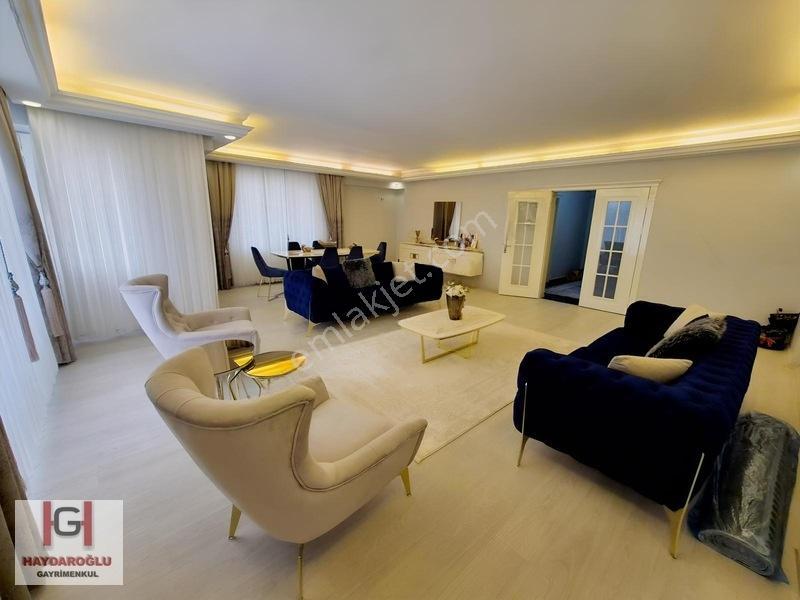İbrahimli Batıkent'de Ana Cadde Üzeri Geniş Satılık 4+1 Daire — fotoğraf 2