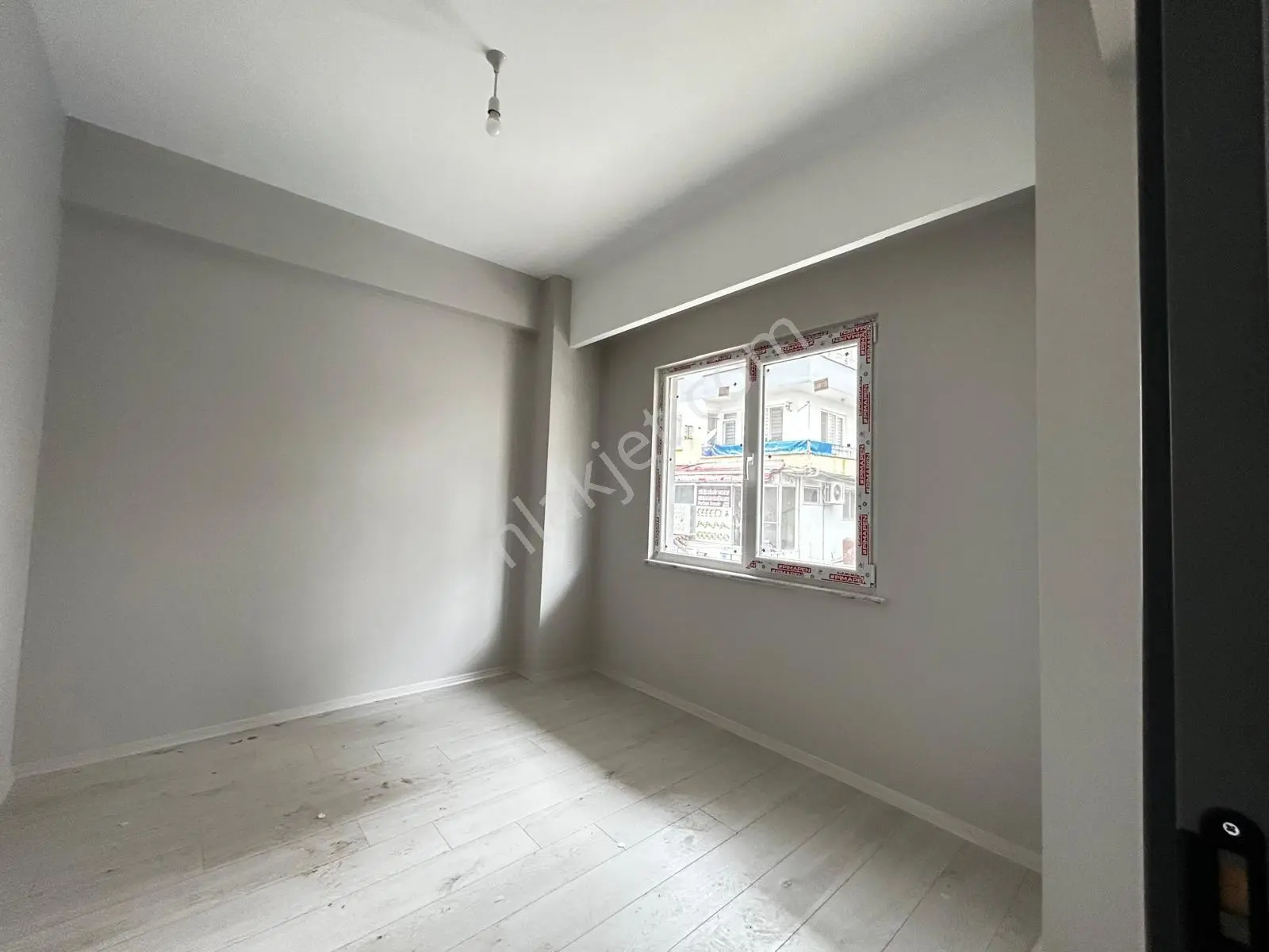 Delux'den Tekirdağ Süleymanpaşa 100. Yıl Mah. 1+1 Satılık Daire — fotoğraf 4