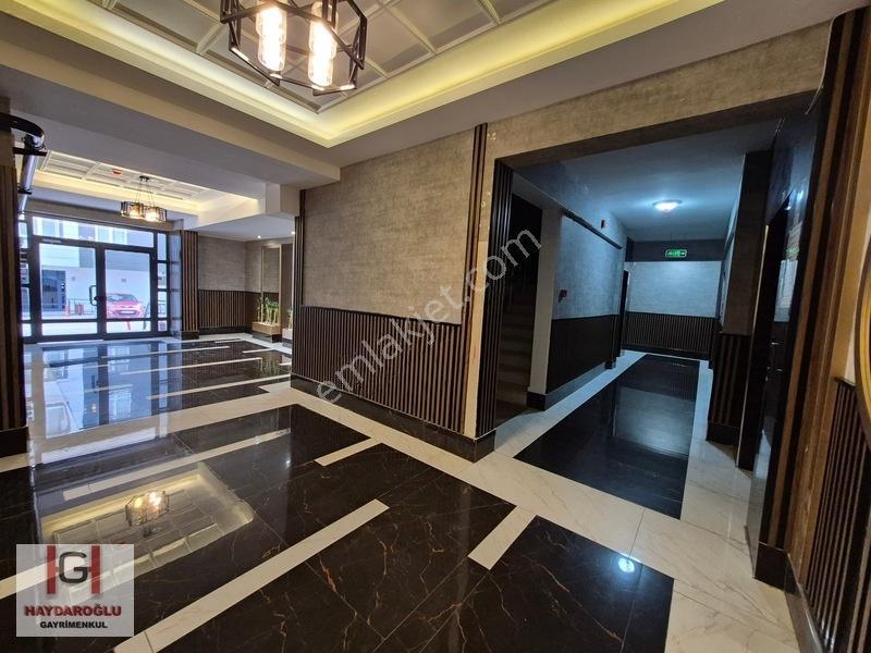 Gaziantep Şehitkamil Fıstıklıkta Site İçi Satılık 3+1 Daire — fotoğraf 2