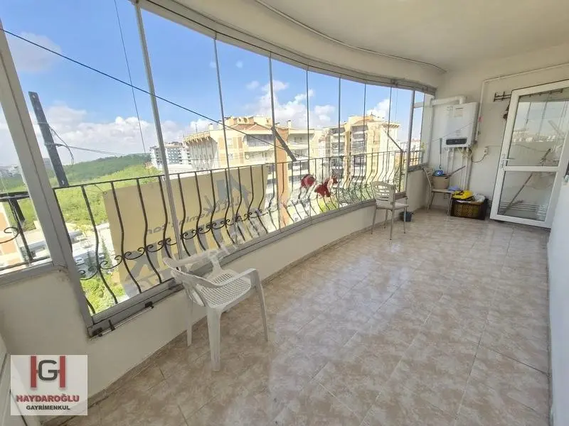 Beykent 1. Etapta Satılık 3+1 Bakımlı Daire — fotoğraf 3