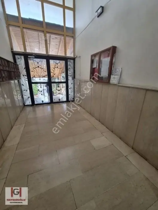 Beykent 1. Etapta Satılık 3+1 Bakımlı Daire — fotoğraf 24