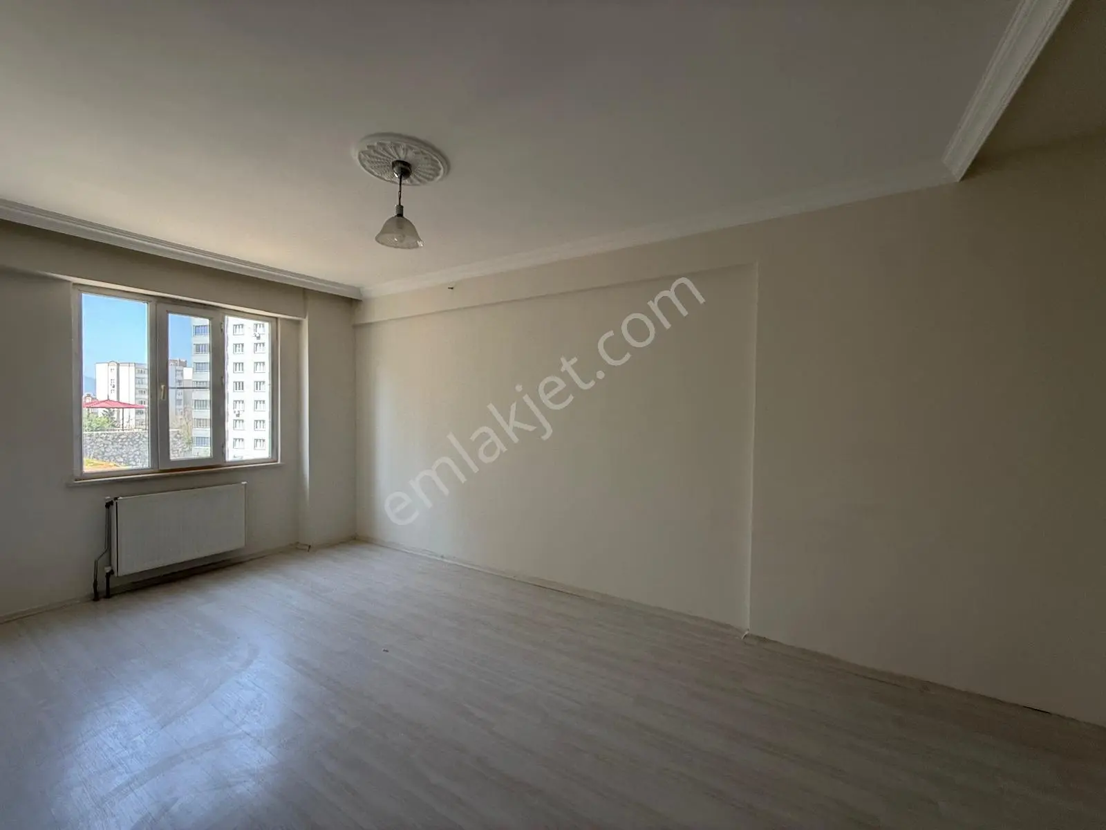 Boğazicinde Behice Konuarında Satılık Geniş 3+1 Daire — fotoğraf 16