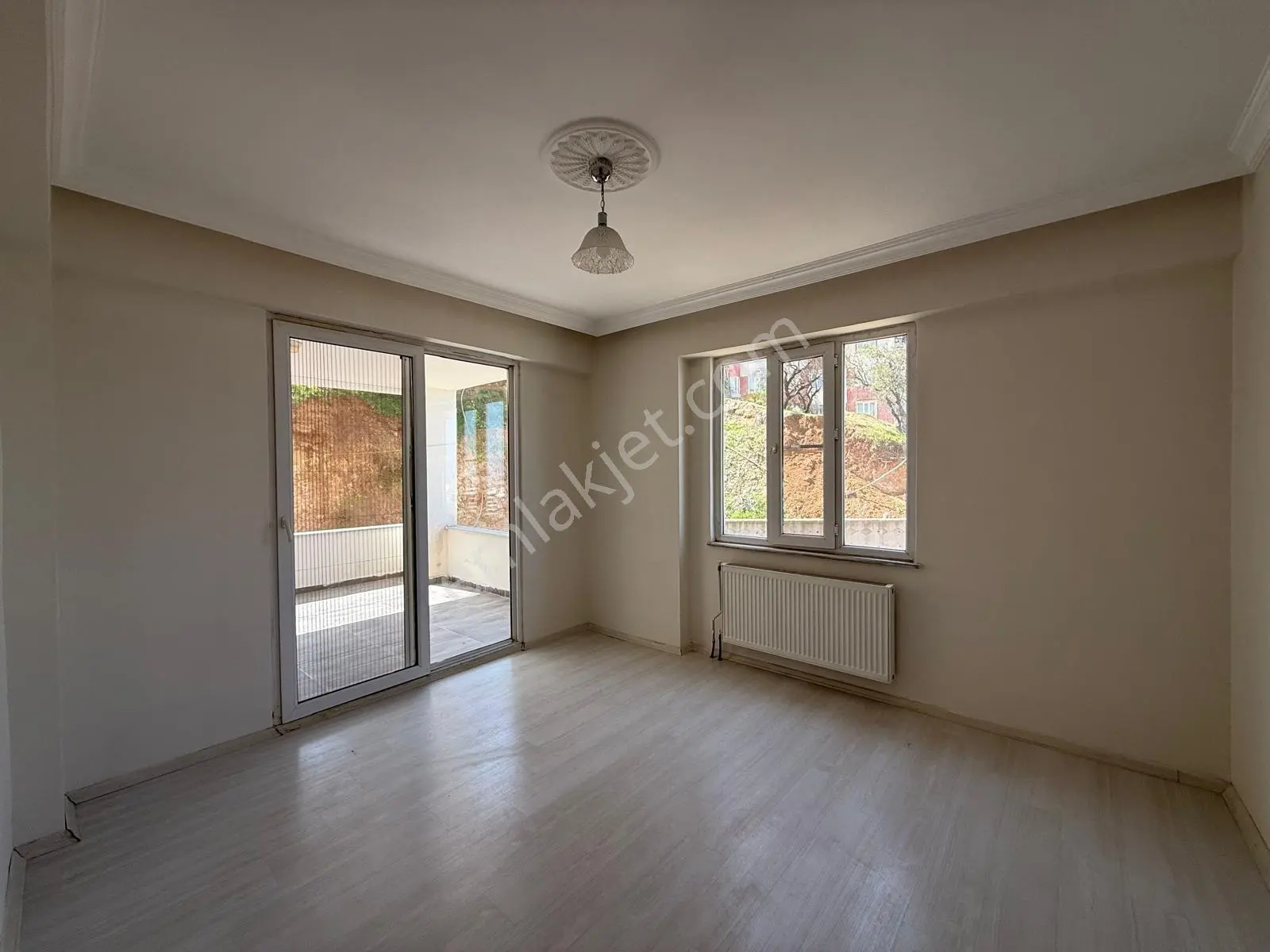 Boğazicinde Behice Konuarında Satılık Geniş 3+1 Daire — fotoğraf 23