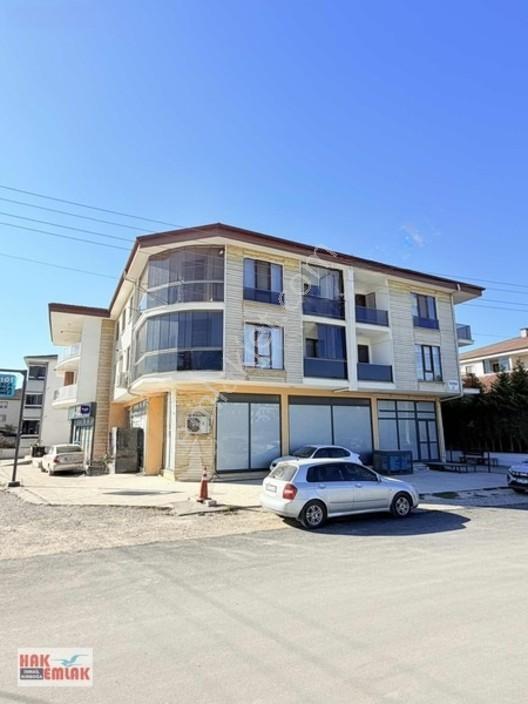 Hak Emlak'Tan Azızıye Mahallesı Satılık 3 + 1 Daıre