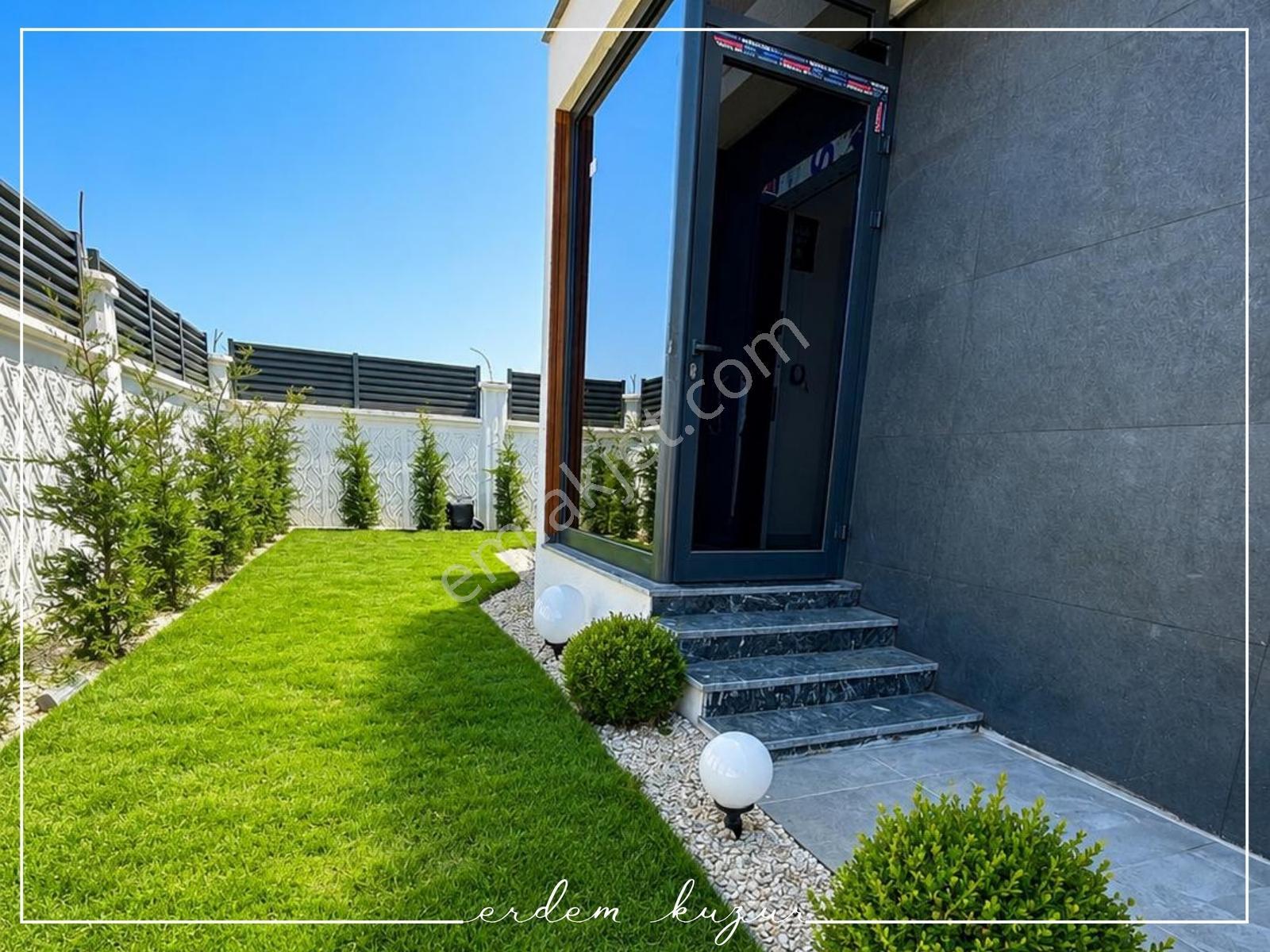 Silivri Ortaköy'de Satılık 6+1 Villa - Müstakil Havuz Ve Otopark — fotoğraf 4