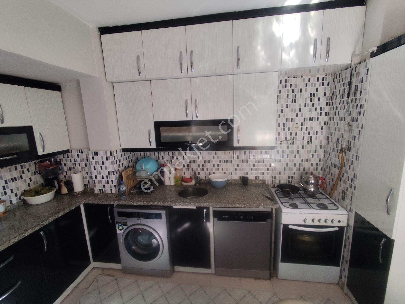 Persembe Pazari Civarinda Satilik 3+1 Daire — fotoğraf 27