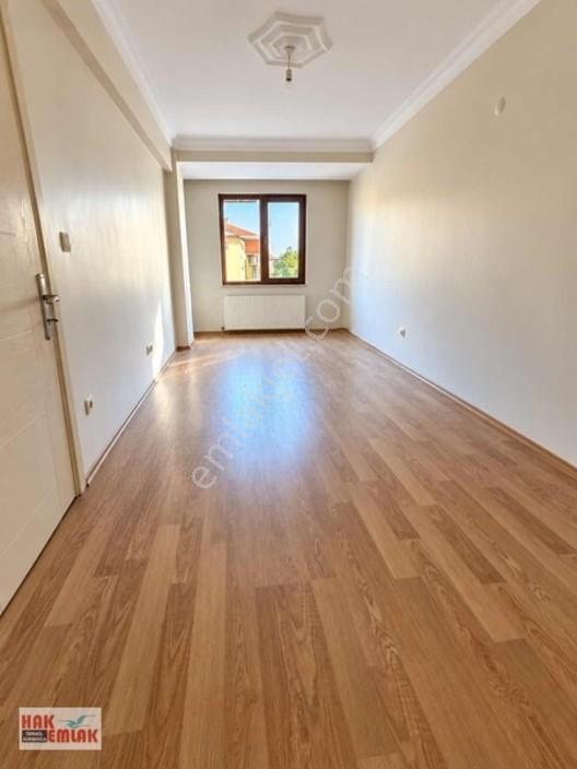 Hak Emlak'tan Satılık Cedıdıye Mahallesı 3 + 1 Daıre — fotoğraf 12