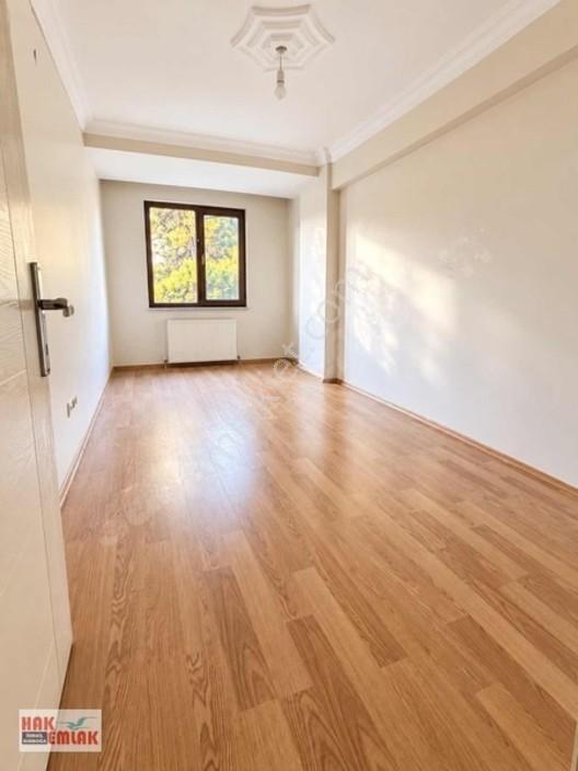 Hak Emlak'tan Satılık Cedıdıye Mahallesı 3 + 1 Daıre — fotoğraf 15
