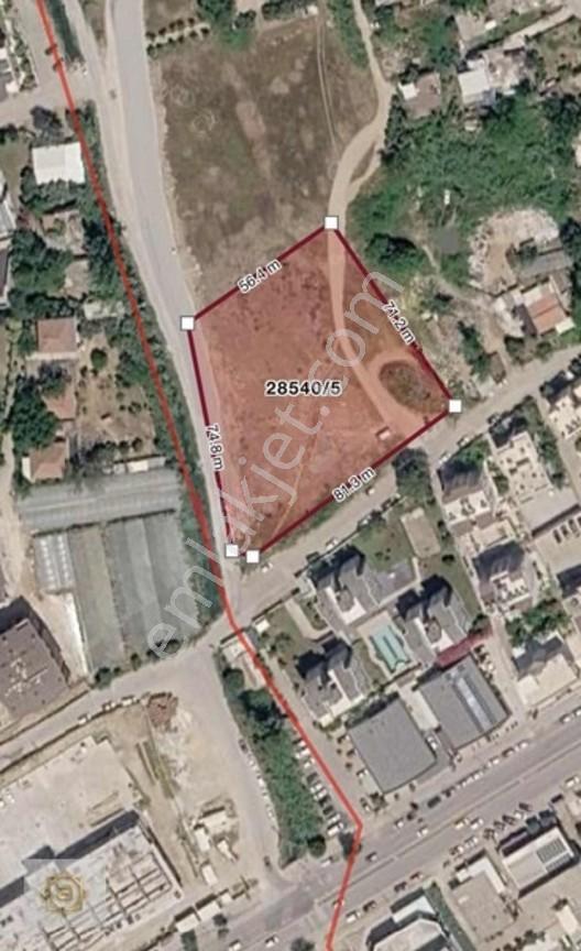 Atabaydan Güzeloba Rauf Denktaş Yakını Köşe Parselde 870m2 Hisse — fotoğraf 4
