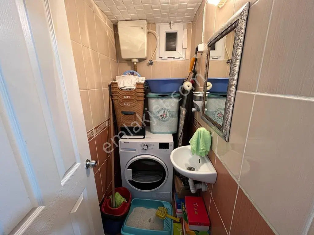 Gaziosmanpaşa Karlıtepe Mahallesinde 15 Yıllık Binada/2+1/85m2/bahçe Katı Satılık Daire — fotoğraf 6