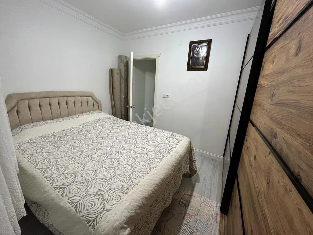 Gaziosmanpaşa Karlıtepe Mahallesinde 15 Yıllık Binada/2+1/85m2/bahçe Katı Satılık Daire — fotoğraf 8