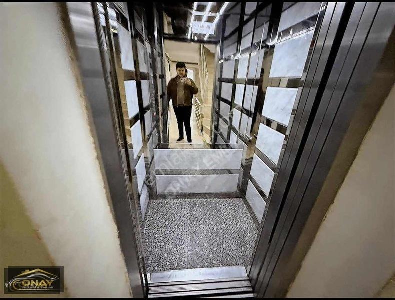 Onay Emlak' Tan Satılık 3+1 Ara Kat Lüks Daire — fotoğraf 35