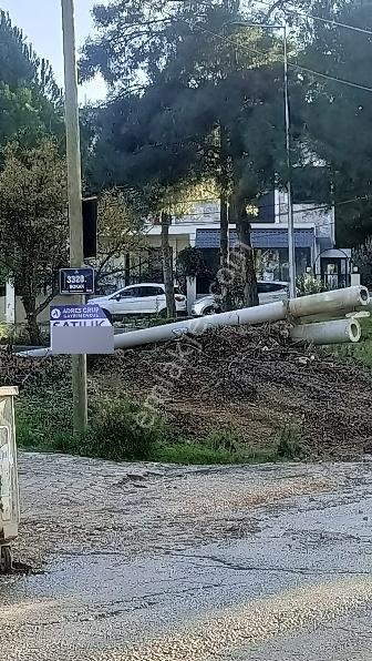 Urla Kalabak'ta Doğa İle İç İçe 247 M2 Satılık Arsa — fotoğraf 2