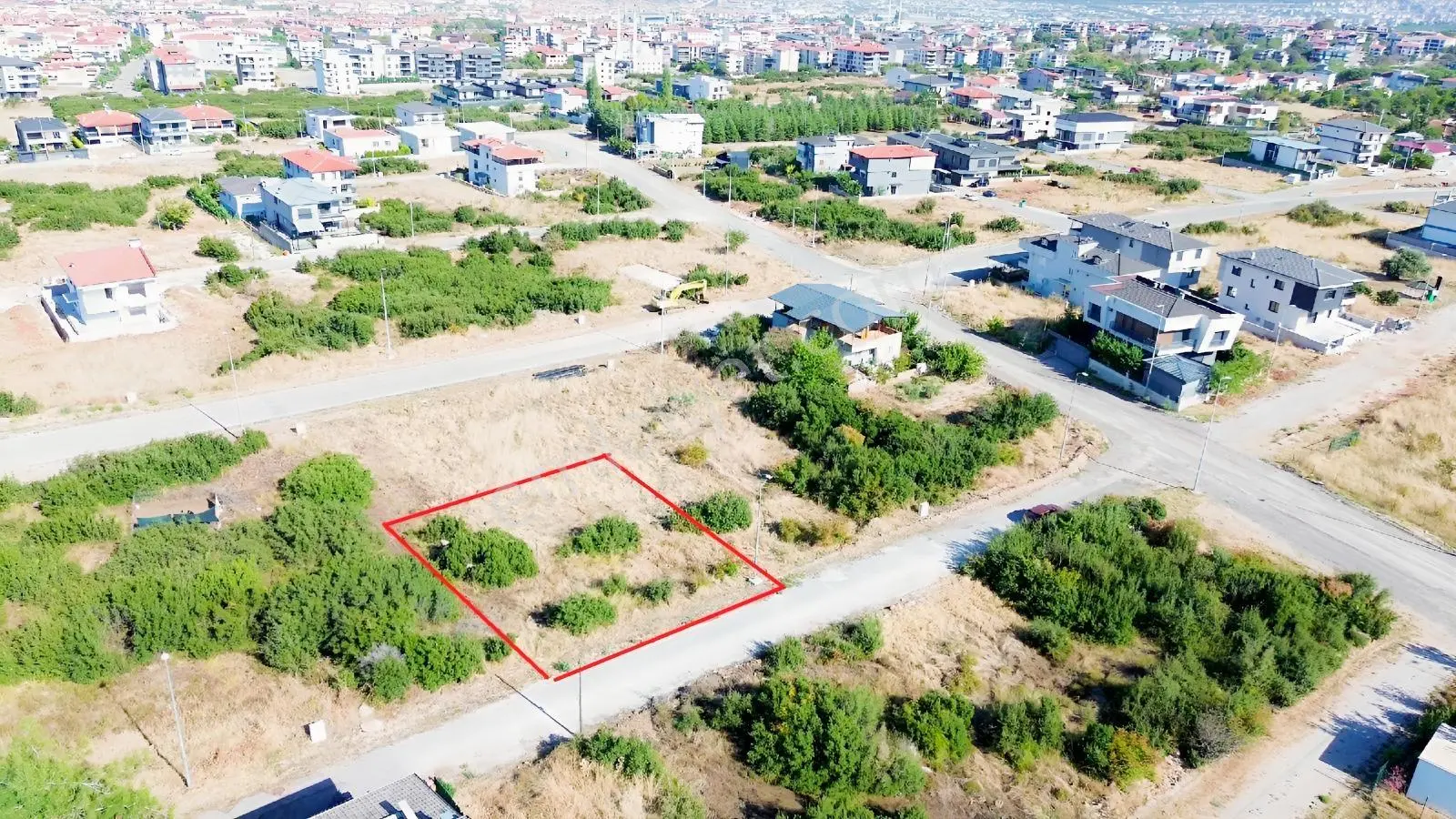 Century21 Net'Ten Hallaçlar'Da 470M² Satılık Villalık Arsa