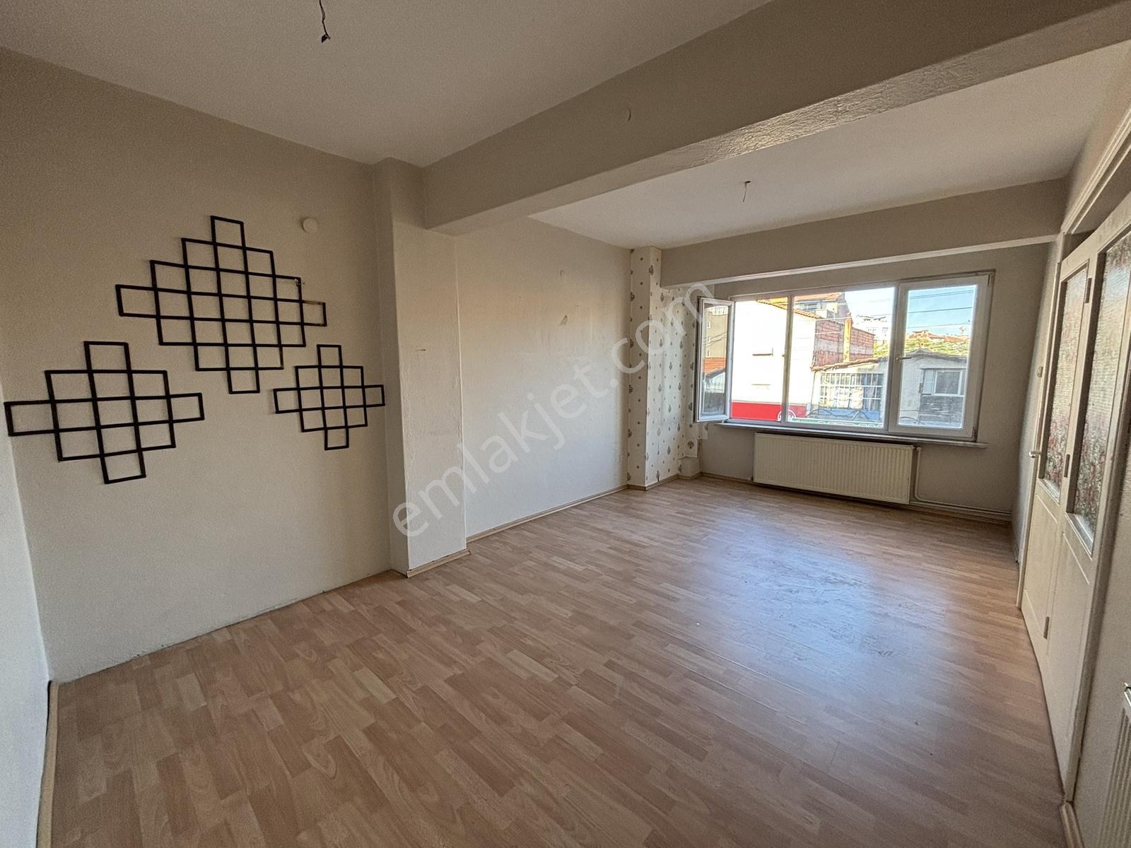 Zenith Real Estate Akıncılar Mh. Ttm Yakını Satılık 2+1 Daire — fotoğraf 4
