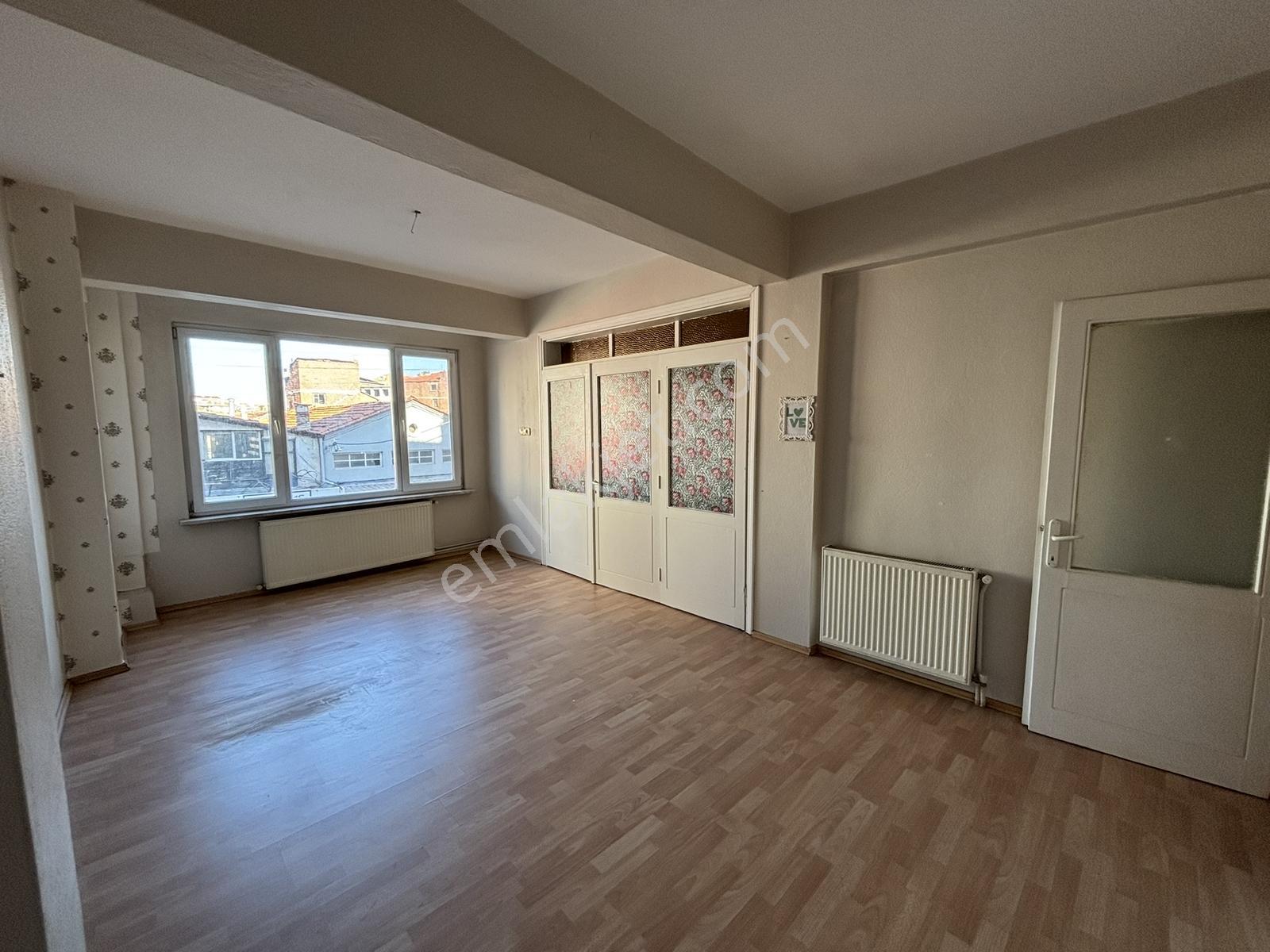 Zenith Real Estate Akıncılar Mh. Ttm Yakını Satılık 2+1 Daire — fotoğraf 7