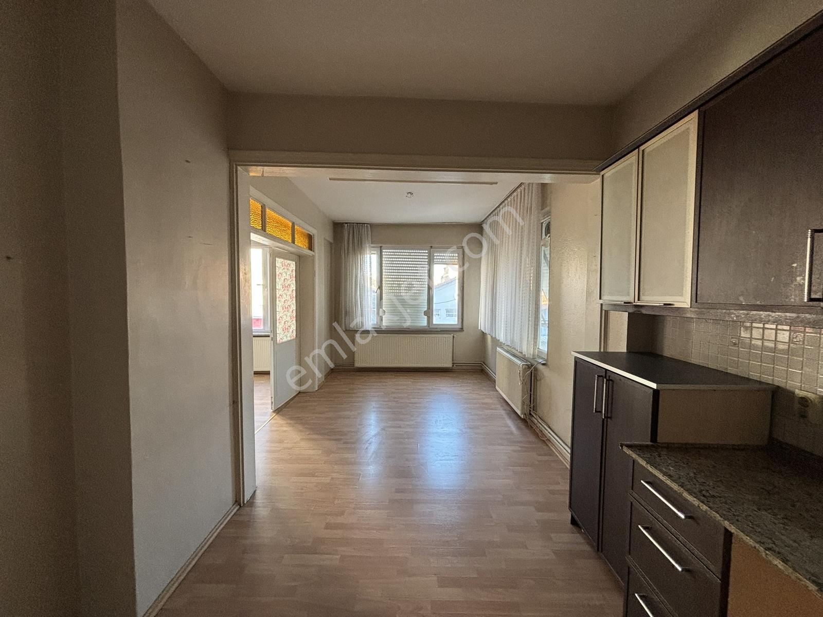 Zenith Real Estate Akıncılar Mh. Ttm Yakını Satılık 2+1 Daire — fotoğraf 12