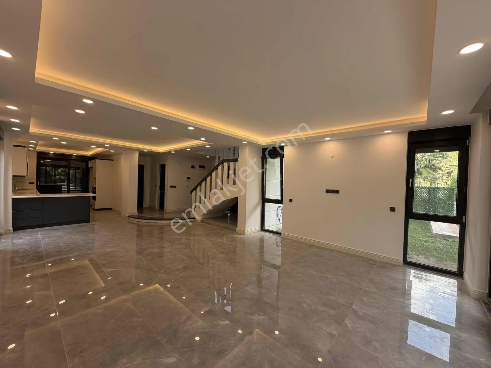 Döşemealtı Düzlerçamı Doktorlar Sitesinde 4+1 Satılık Villa — fotoğraf 11