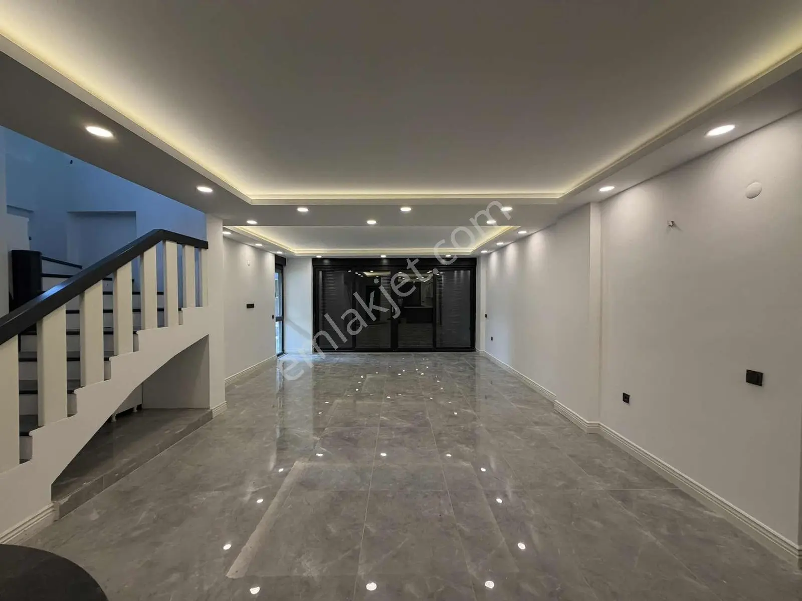 Döşemealtı Düzlerçamı Doktorlar Sitesinde 4+1 Satılık Villa — fotoğraf 18